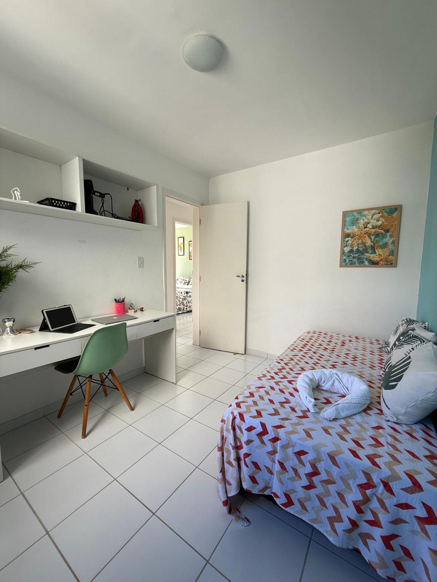 Ajuflat- Seu Lar Perto Da E Da Orla De Atalaia Com Ar Condicionado E Piscina *